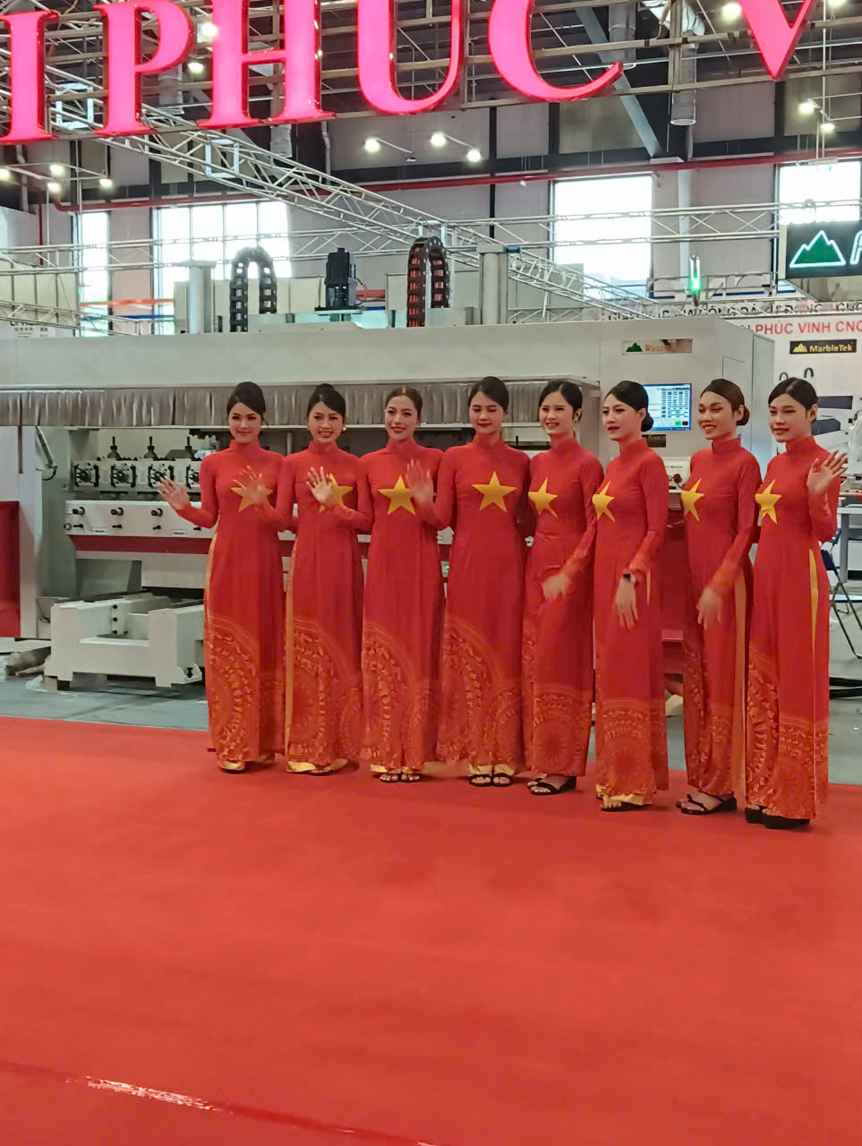 uảng Đức mang máy nén khí đến Triển lãm ngành gỗ 2025
